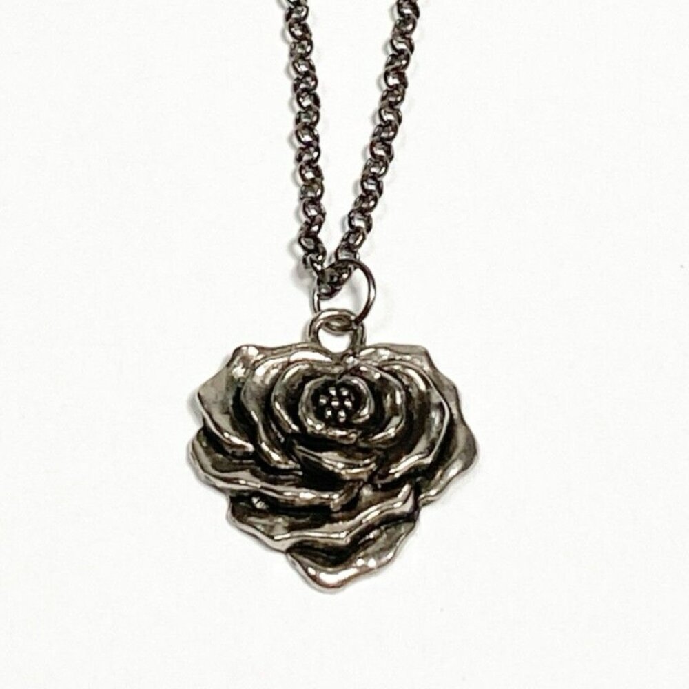 Heart Pendant Necklace Flower Petals Silver Tone Gunmetal Gray Enchanted Gothic